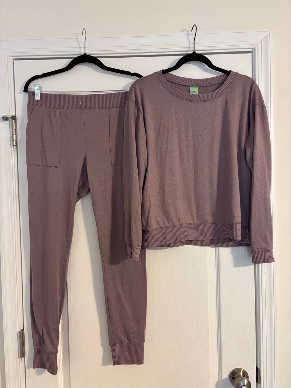 Honeydew Intimates Mauve Lounge Sweatshirt & Joggers